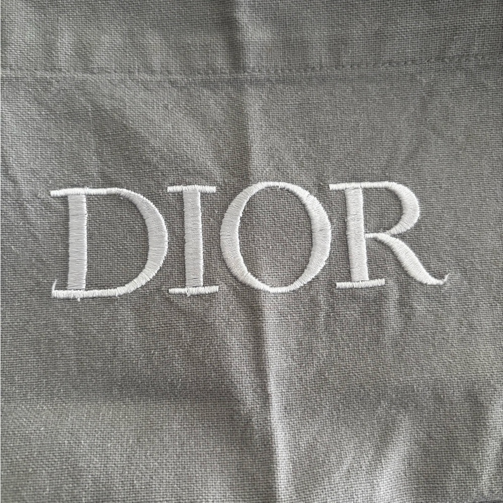ONE OF A KIND GREY DIOR CAFE APRON - Picture 4 of 4